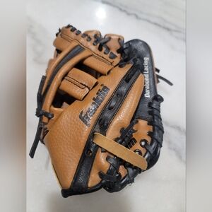Franklin 4609 9.5” Youth Baseball T-Ball Glove